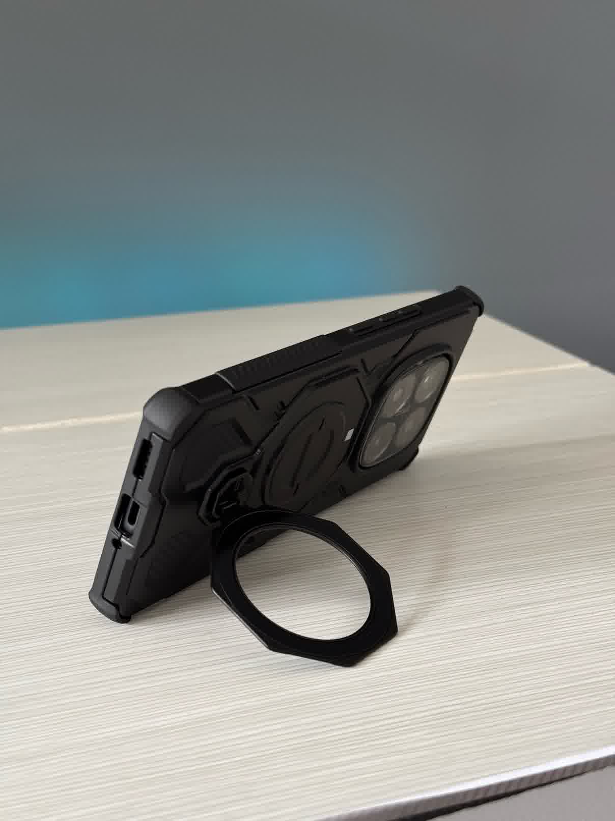 Case Titán MagSafe Anticaida