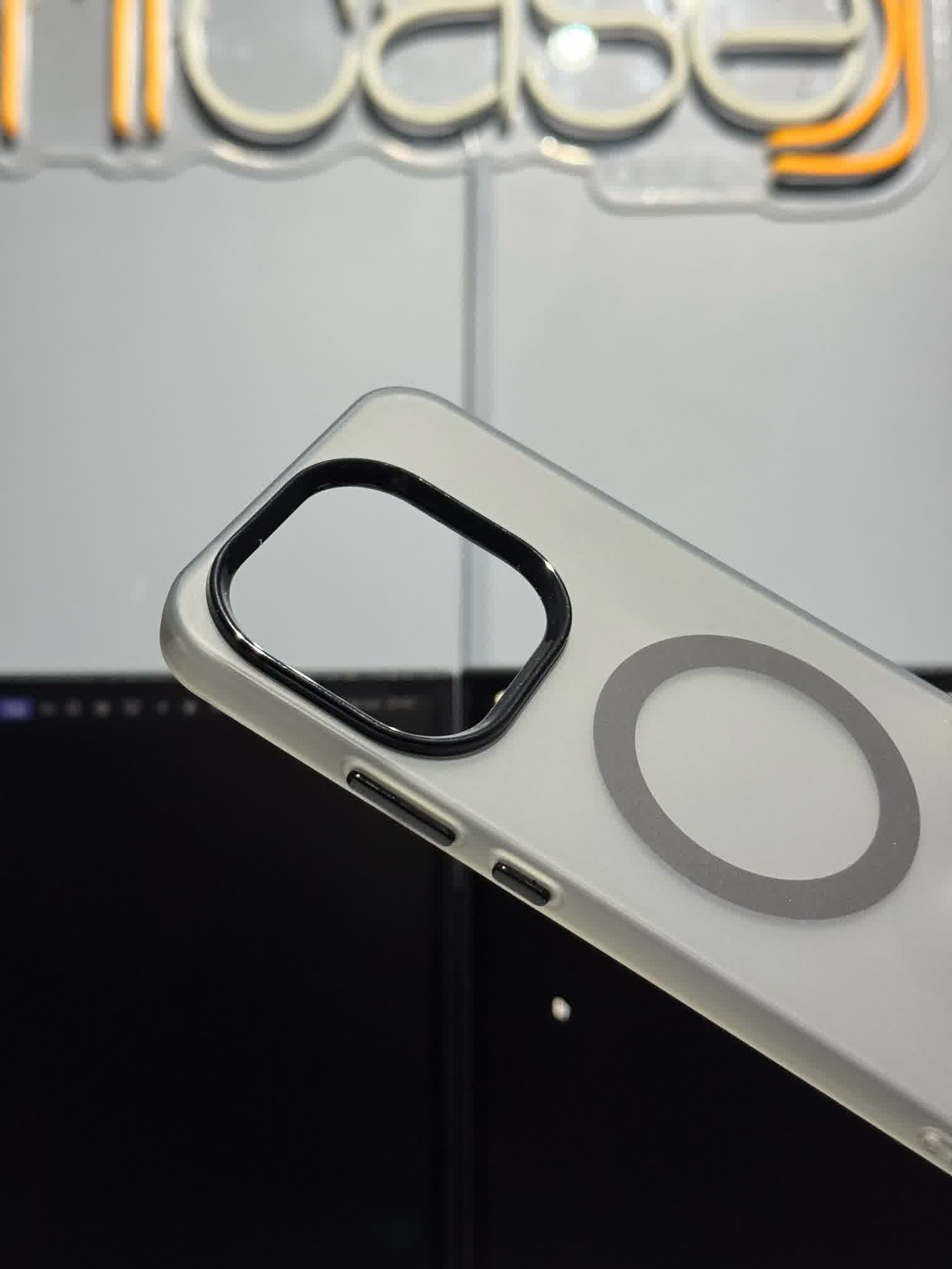 Case MagSafe Matte Antigolpes