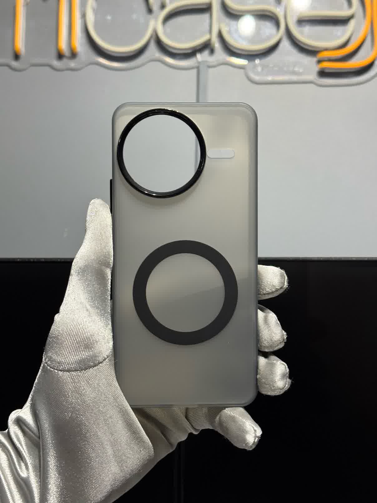 Case MagSafe Matte Antigolpes