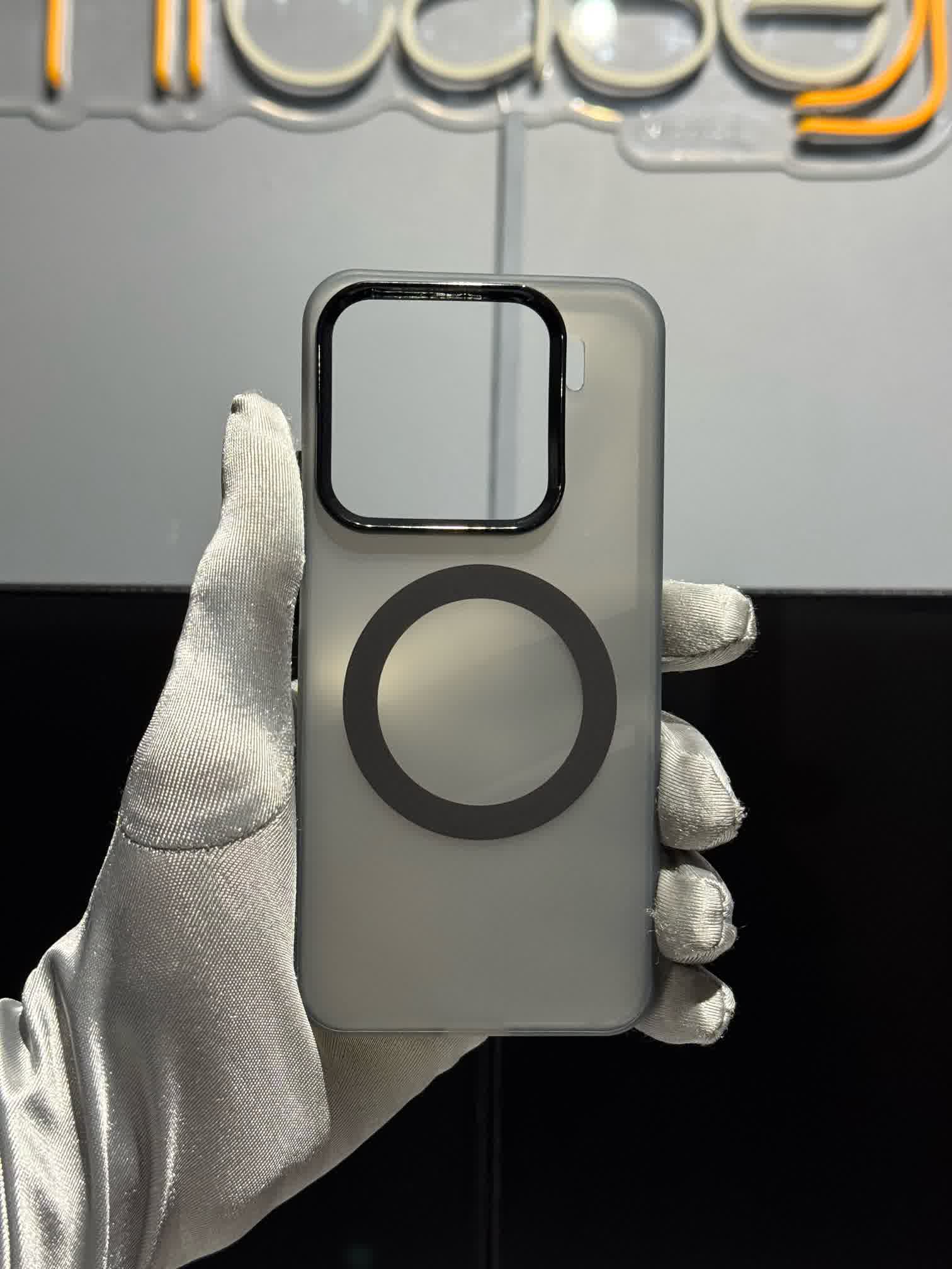 Case MagSafe Matte Antigolpes