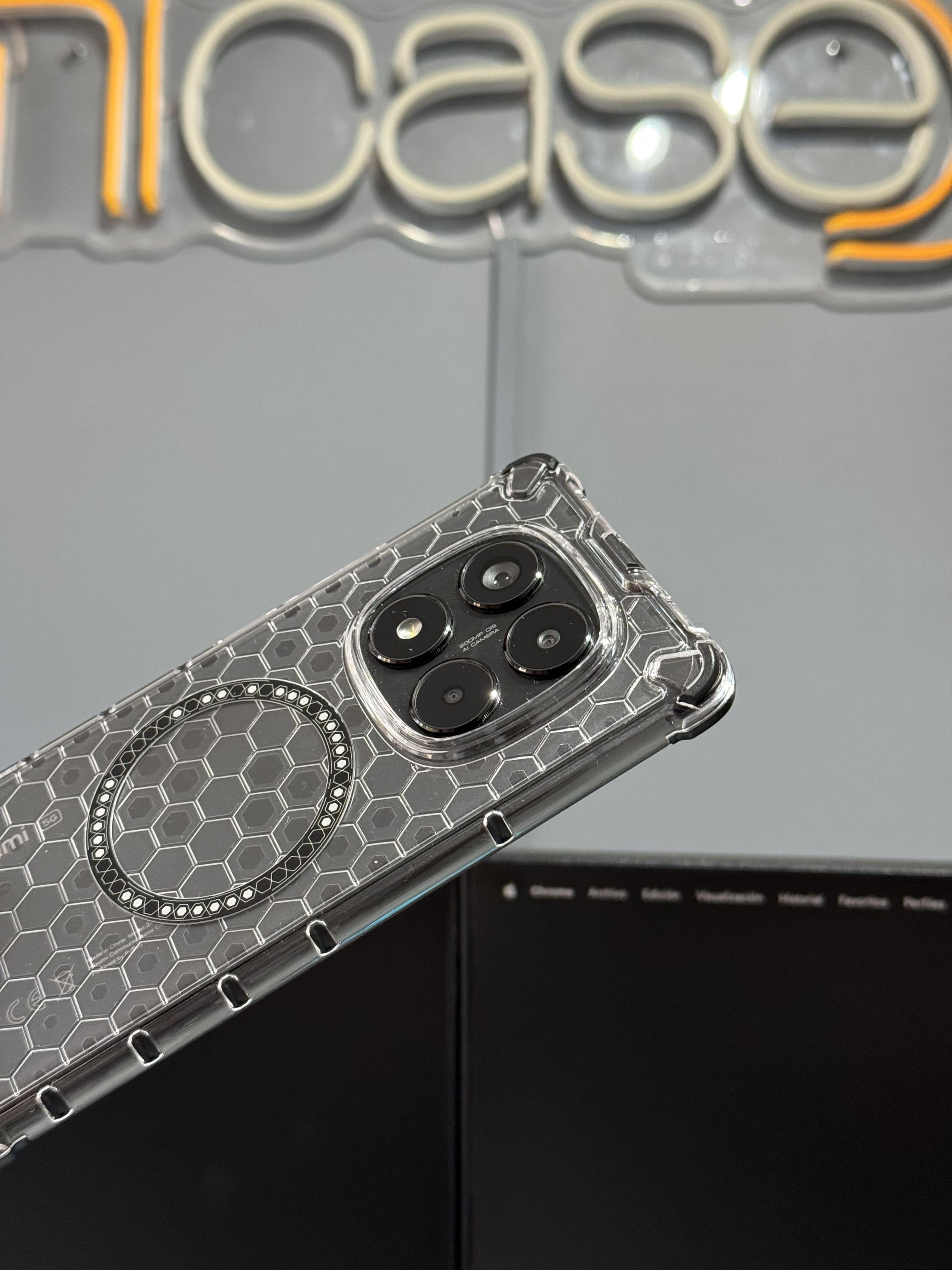 Case HoneyComb MagSafe Antigolpes