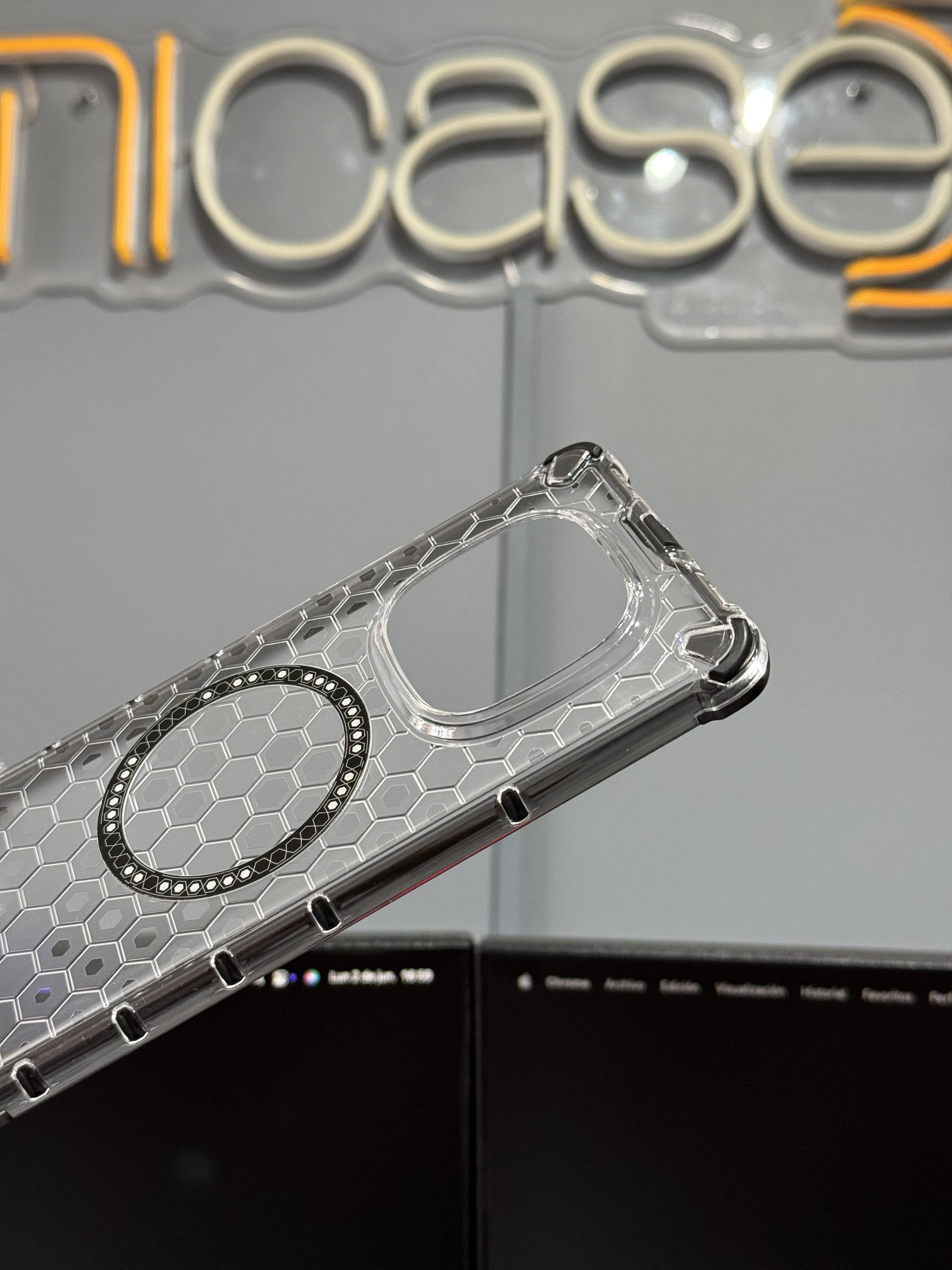 Case HoneyComb MagSafe Antigolpes